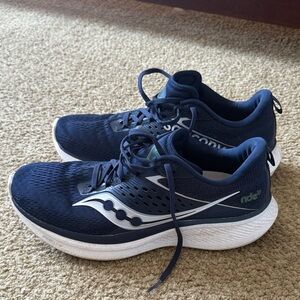 Saucony Ride 17 (size 10.5 men’s)
